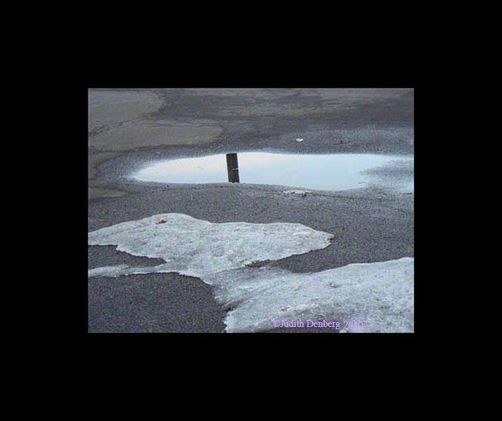 Black vertical copy